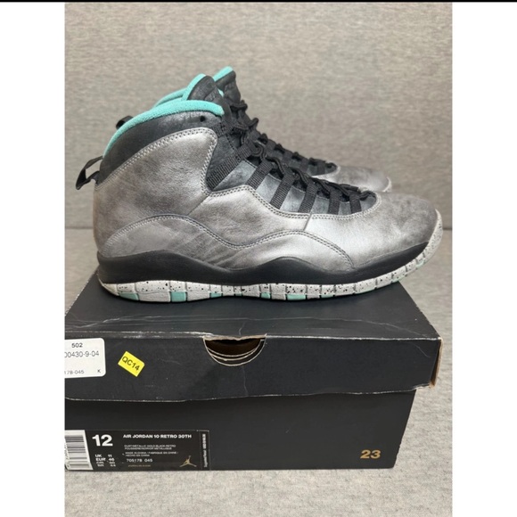 Nike Air Jordan Sneakers Men's Size 12 Gray Leather Retro Lady Liberty Lace Up